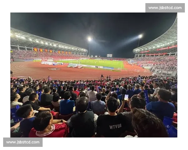 南通苏超夺冠!大巴巡游会如约而至吗? 南通苏超夺冠!大巴巡游会如约而至吗?