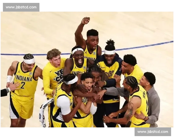 尼克斯对阵步行者东部强强碰撞季后赛悬念与攻防博弈全解析焦点战 尼克斯对阵步行者东部强强碰撞季后赛悬念与攻防博弈全解析焦点战